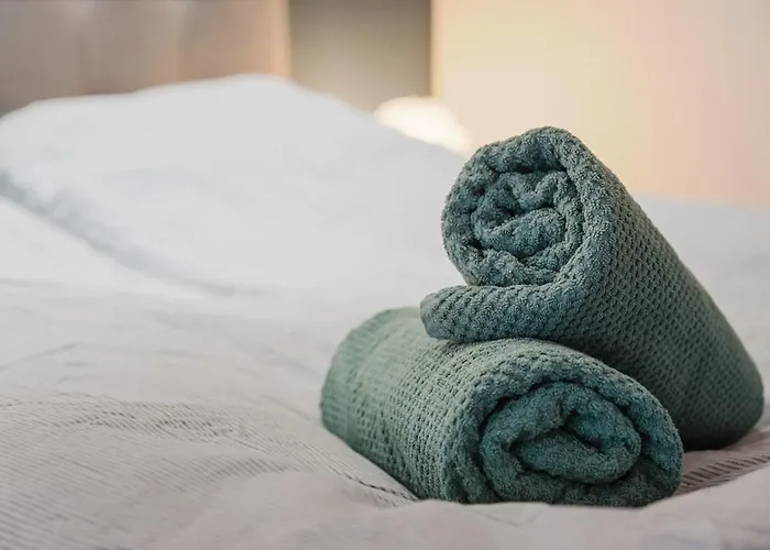 Eksklusiv 2br I Terrasse I Fri Parkering Апартаменты Оденсе