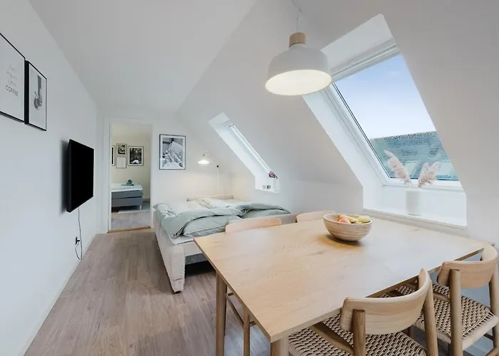 Eksklusiv 2br I Terrasse I Fri Parkering