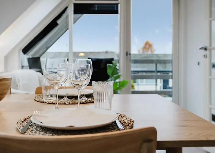 Appartement Eksklusiv 2Br Lejlighed I Terrasse I Fri Parkering *